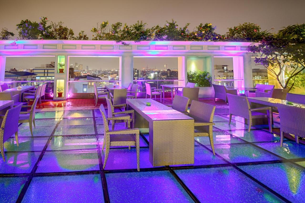 De Sovrani Hotel Kalkutta Kültér fotó